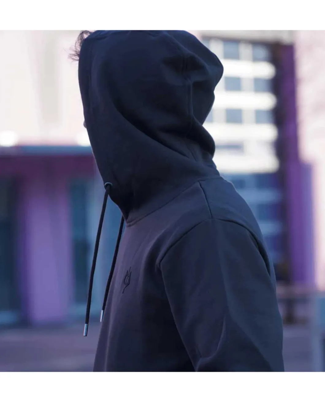 Black Trident Team Hoodie - Maroon Rot