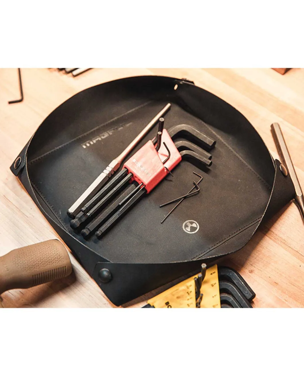 DAKA Magnetic Field Tray Large FDE