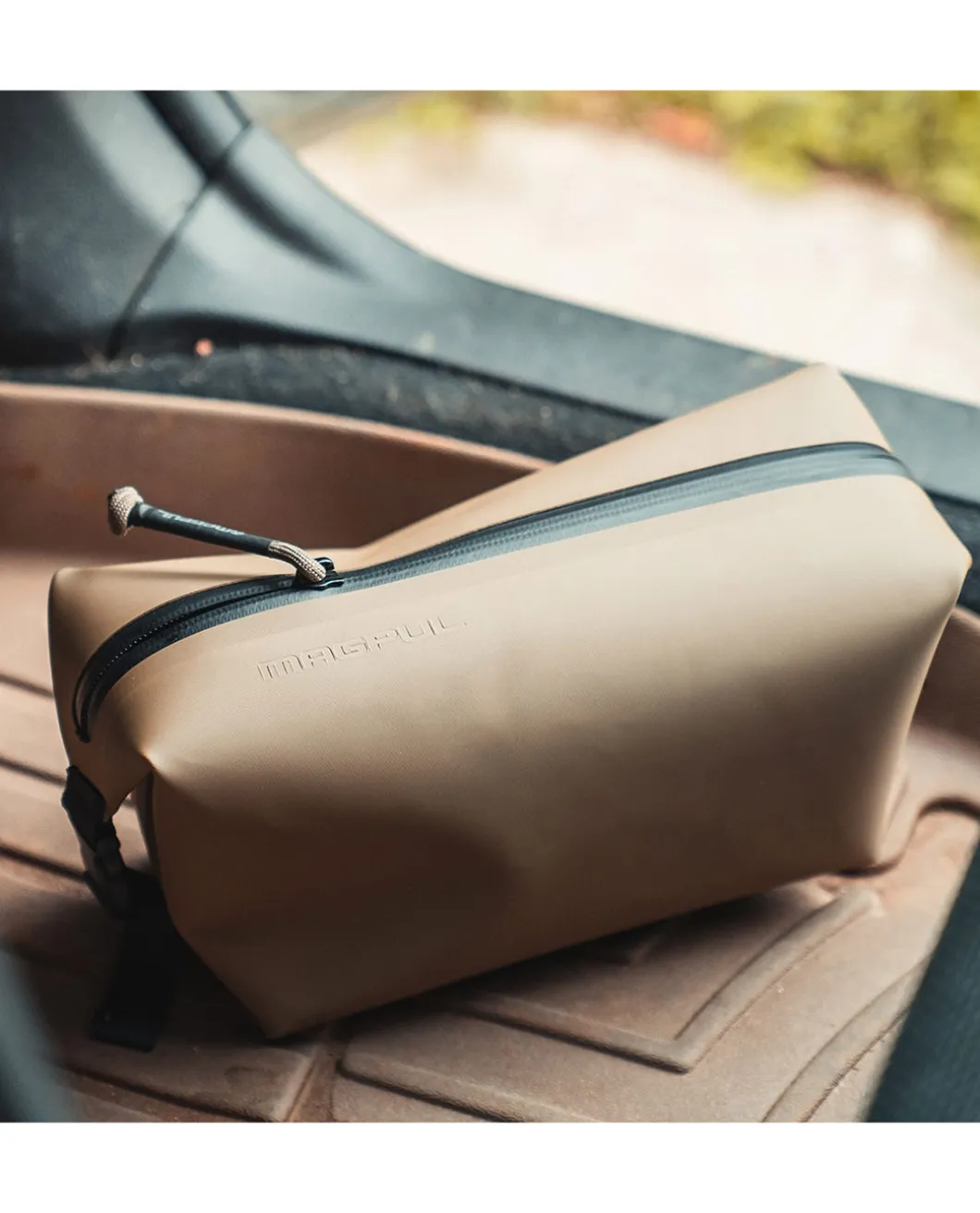 DAKA Takeout Flat Dark Earth Braun