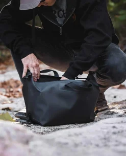 DAKA Takeout Large Black Schwarz