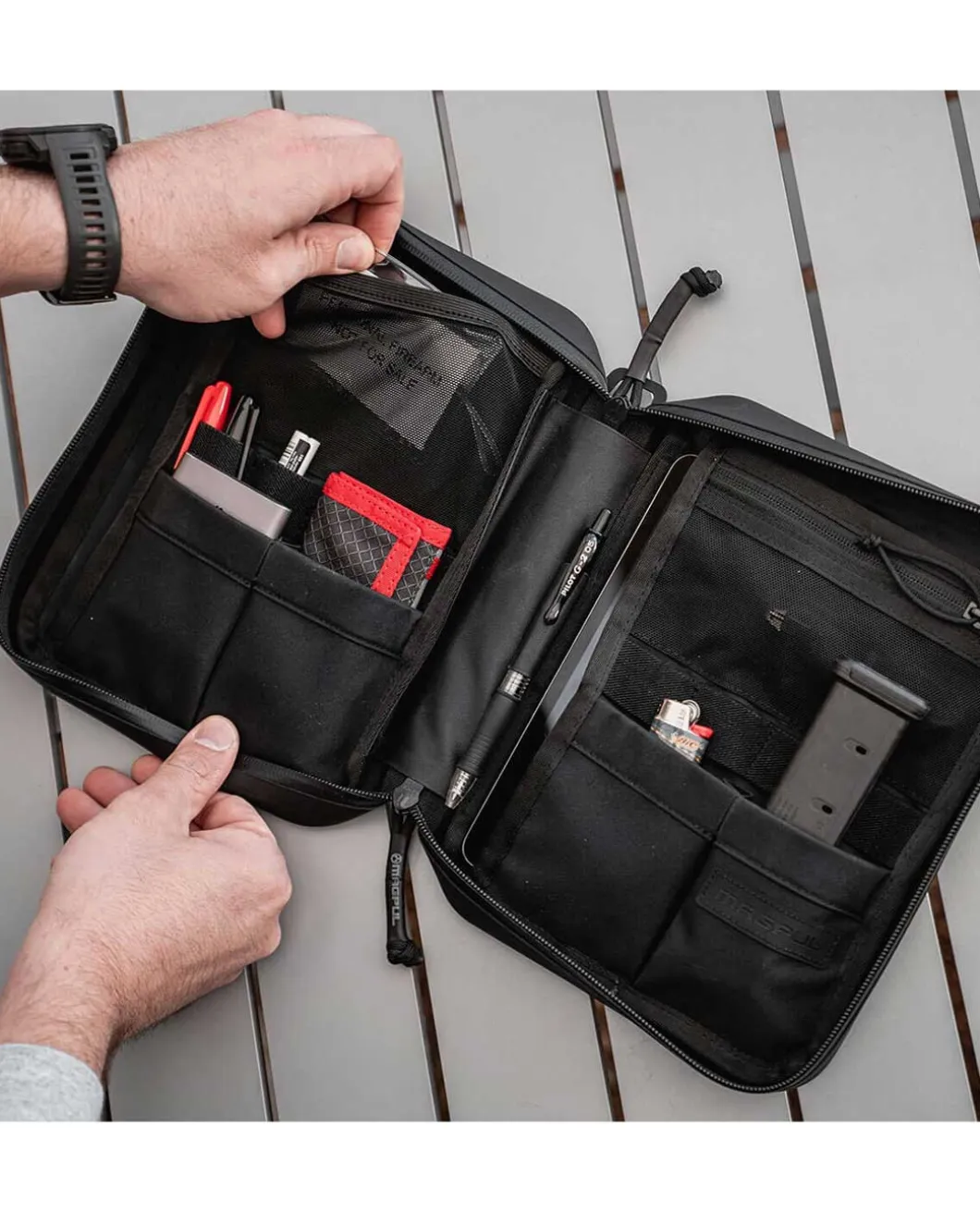 DAKA Utility Organizer Large Black Schwarz
