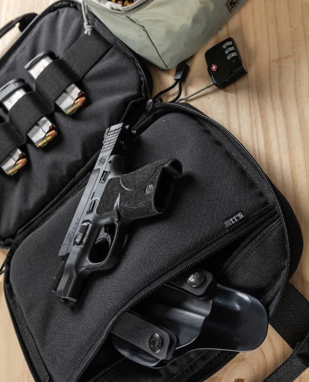 Double Pistol Case Black Schwarz