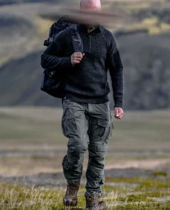 Finnmark Half Zip Sweater Dark Grey