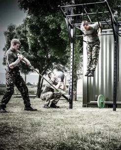 FOB 10 Fitness-Container