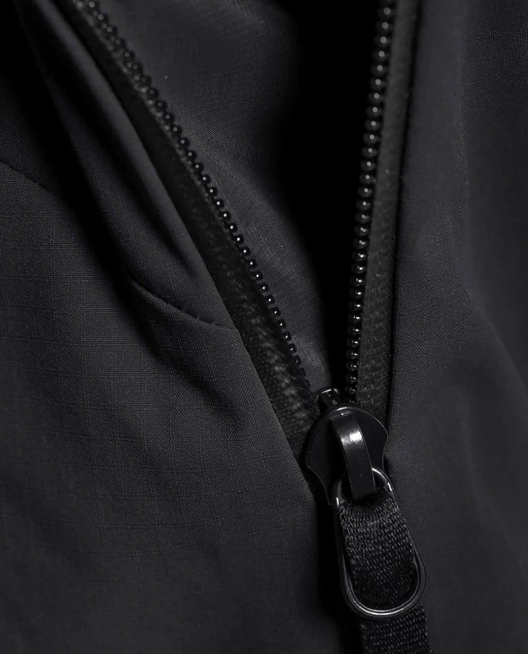 Heavy Insulation Hoody Black Schwarz
