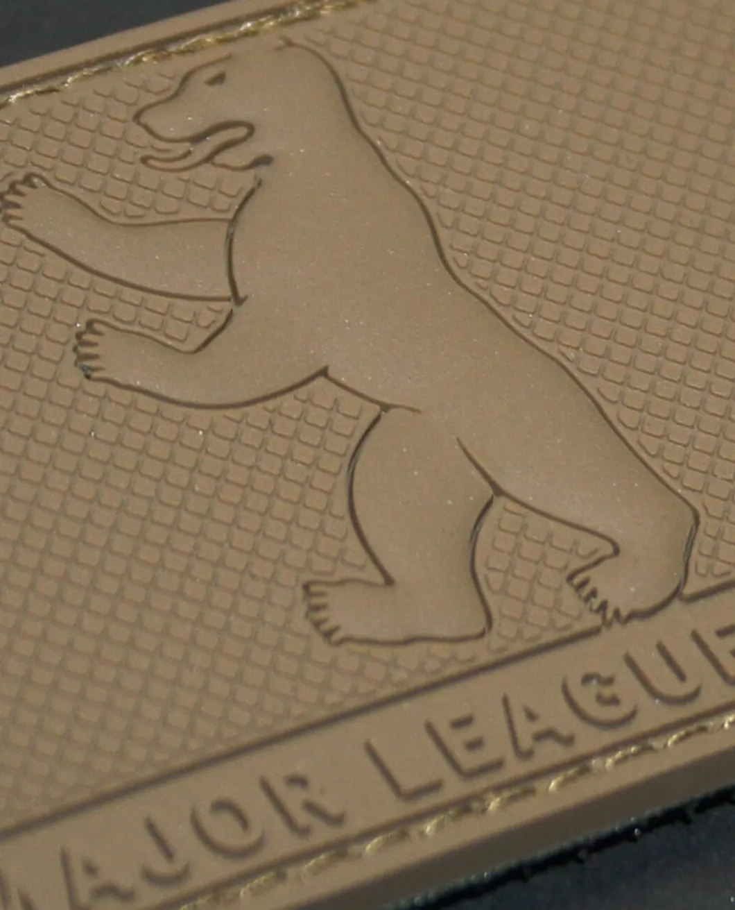 Major League Berlin Bär Rubberpatch Coyote