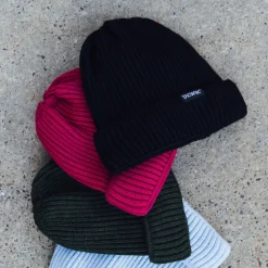 Merino Beanie Gerippt Schwarz