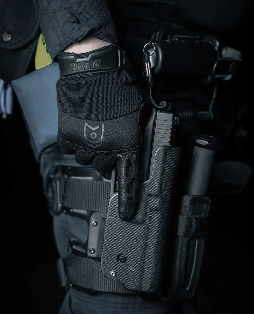 2ndSkin Cut Resistant Glove Black Schwarz