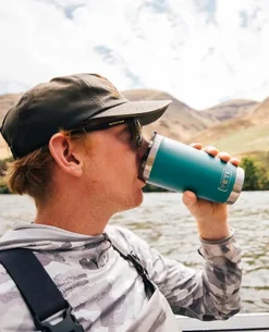 Rambler 20 Oz Tumbler Black Schwarz