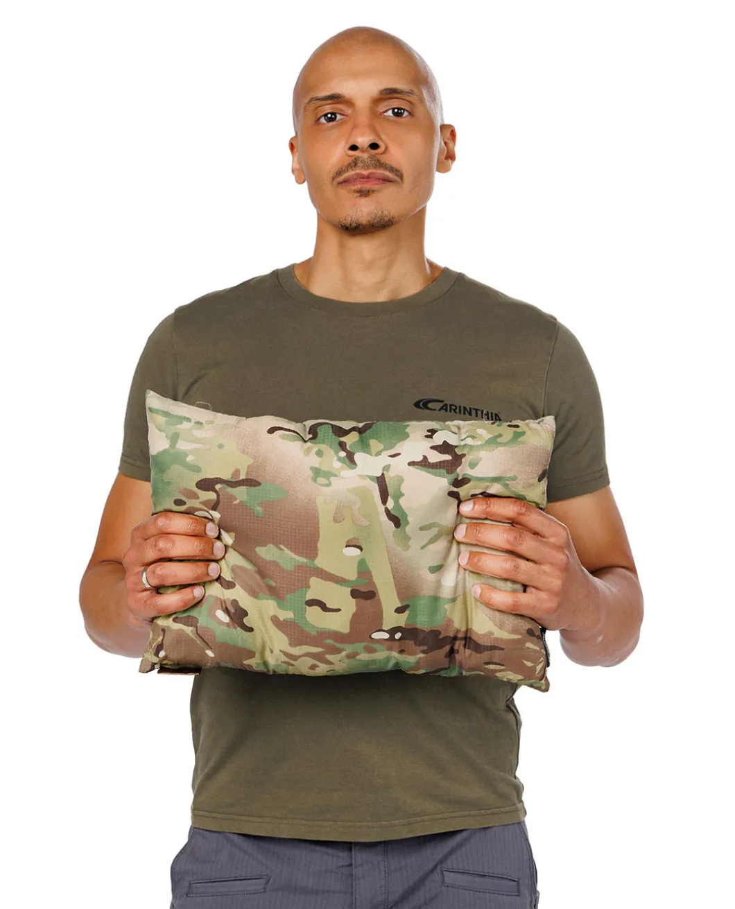 Reisekissen Multicam Black