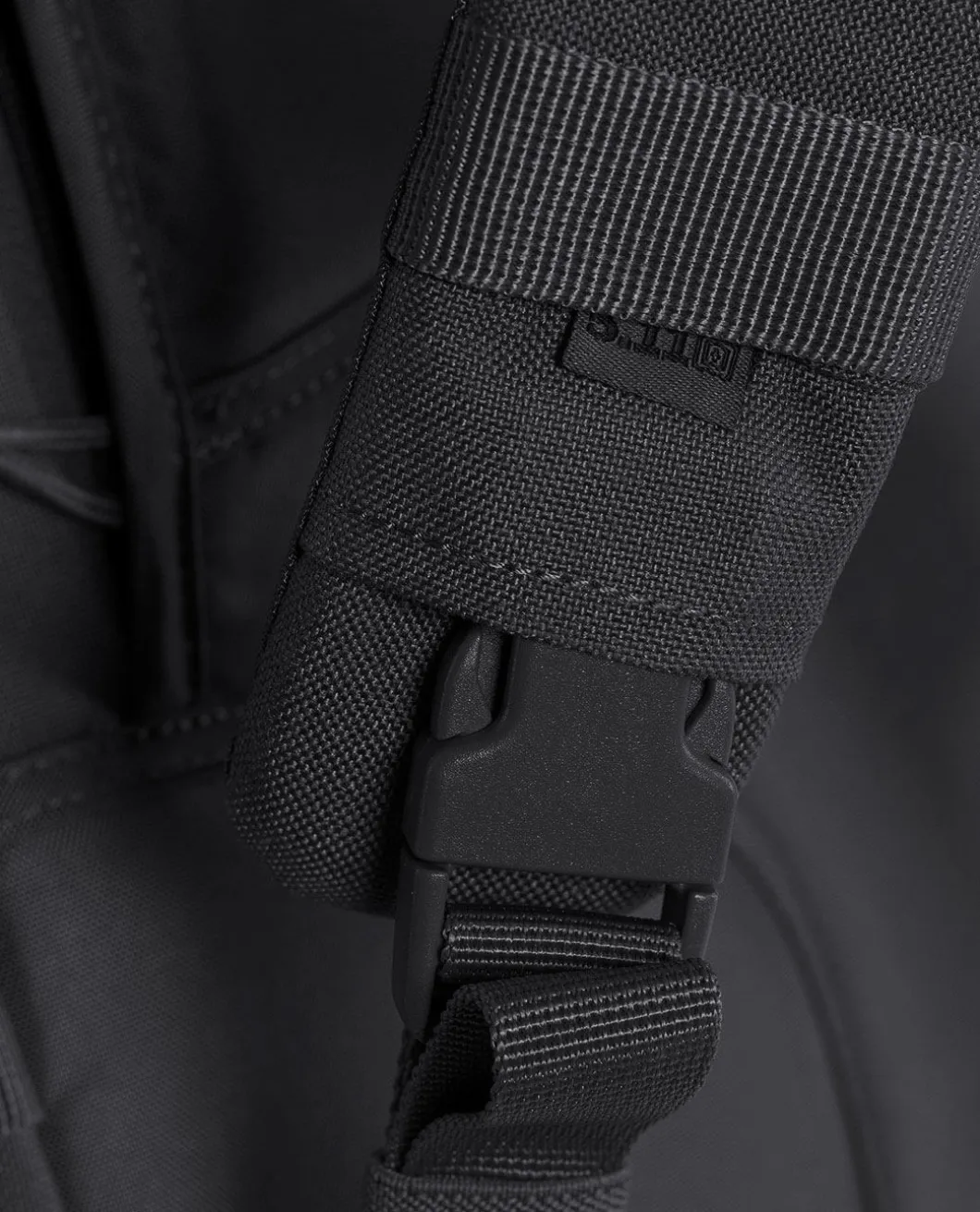 Rush 24 2.0 Black Schwarz
