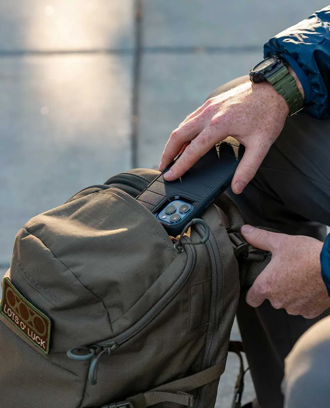 S1 Jacknife Pack Dry Earth