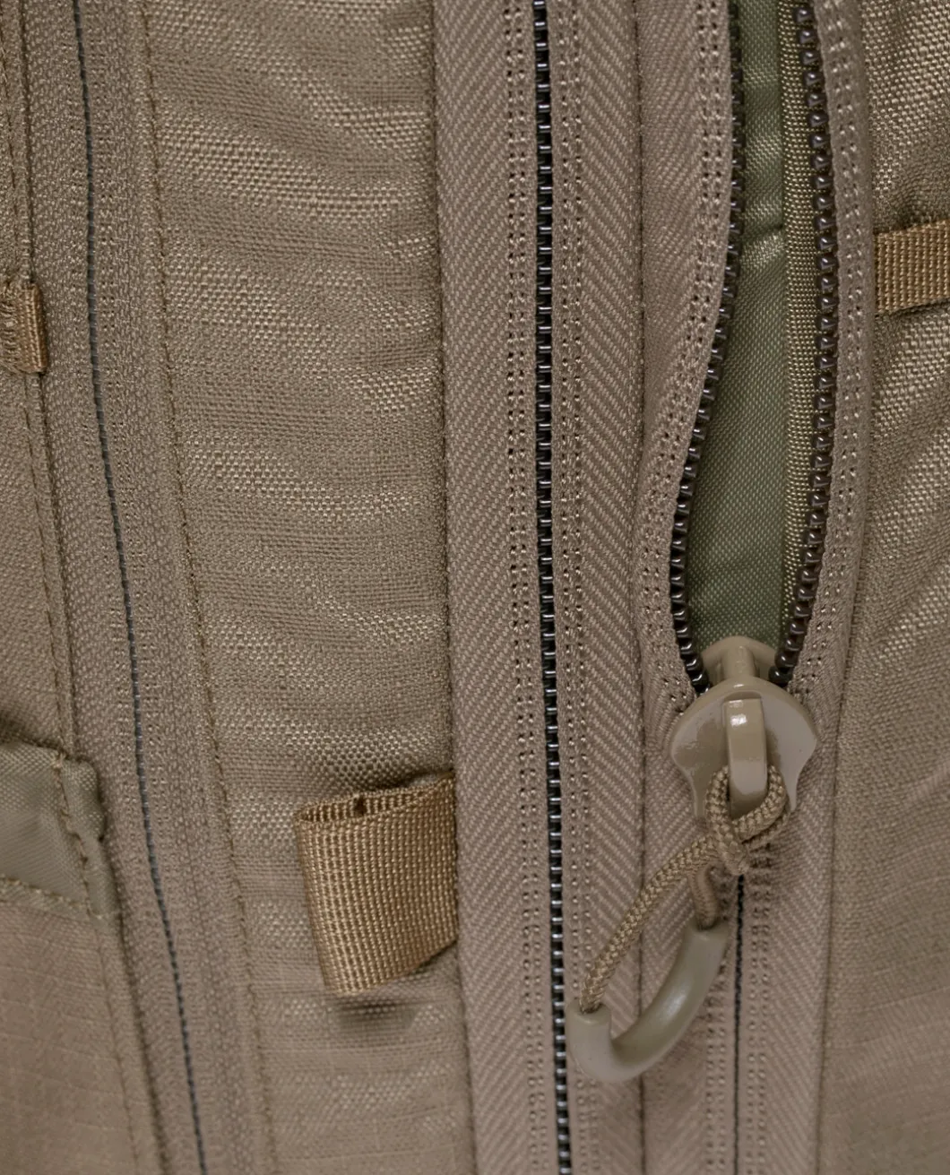 Switchblade Pack Dry Earth