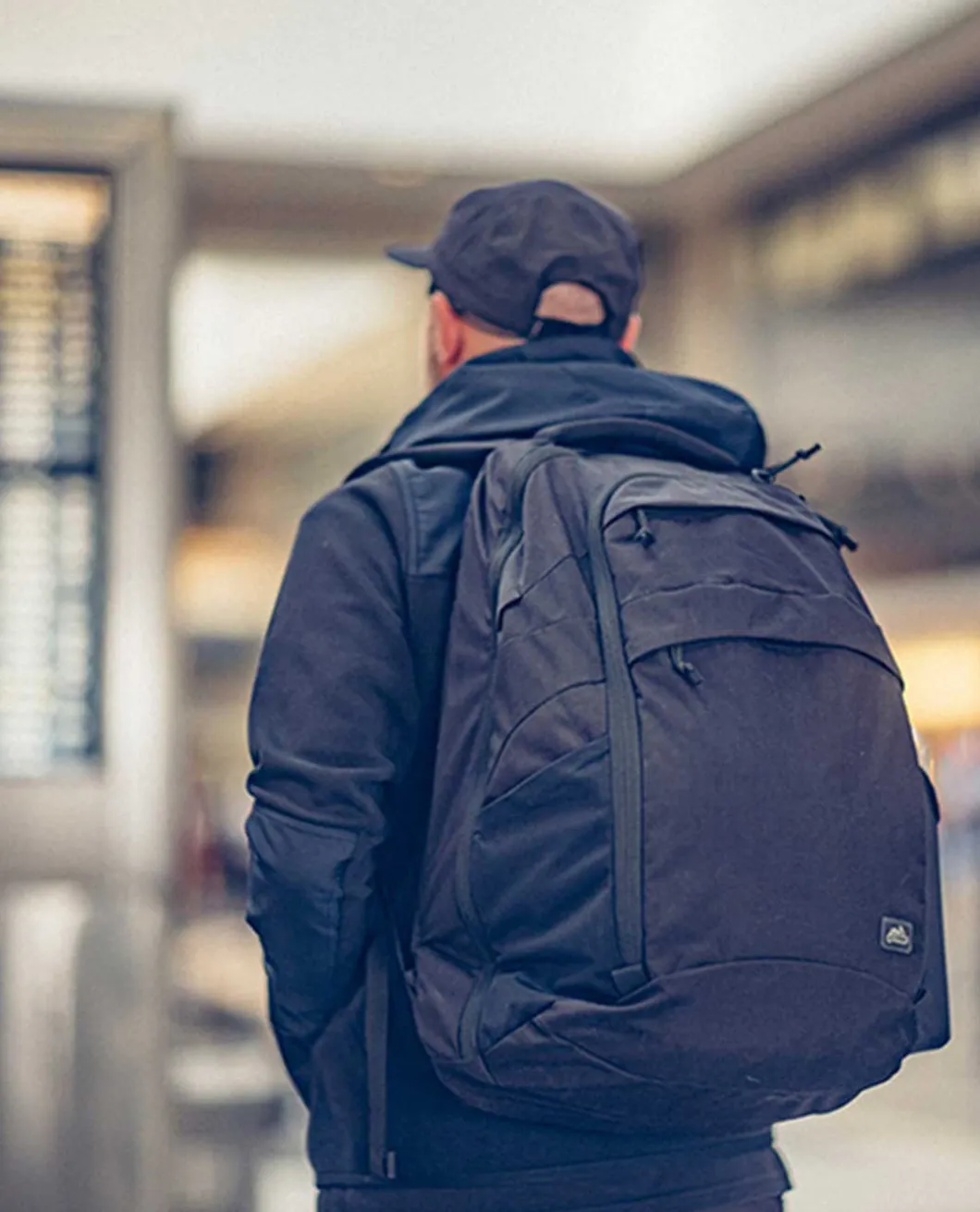 Traveler Backpack Black Schwarz