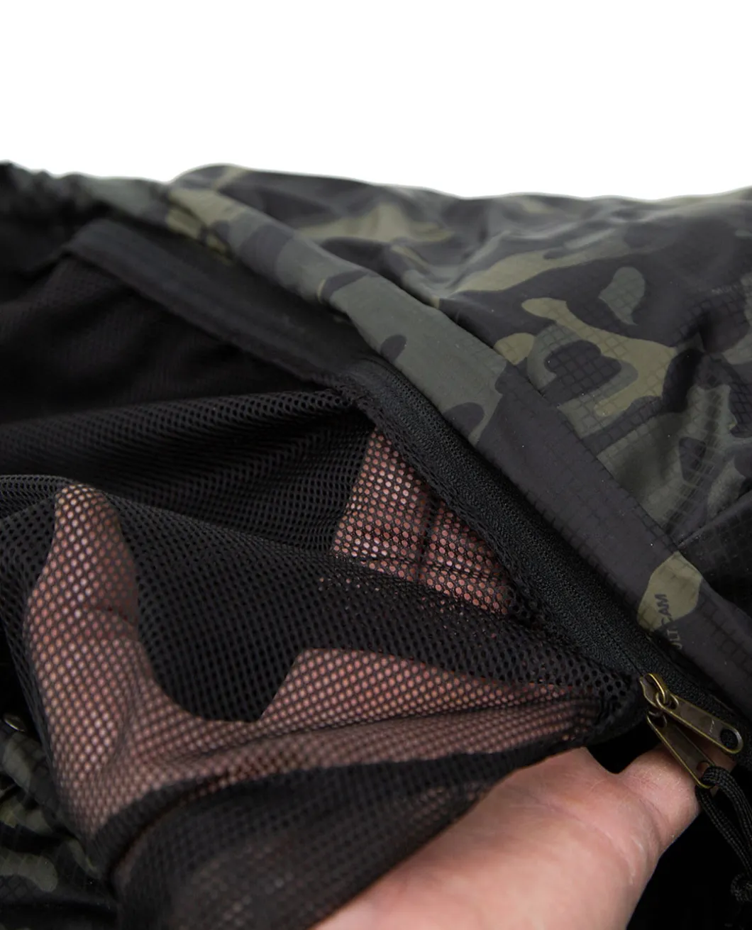 Tropen 185 Multicam Black