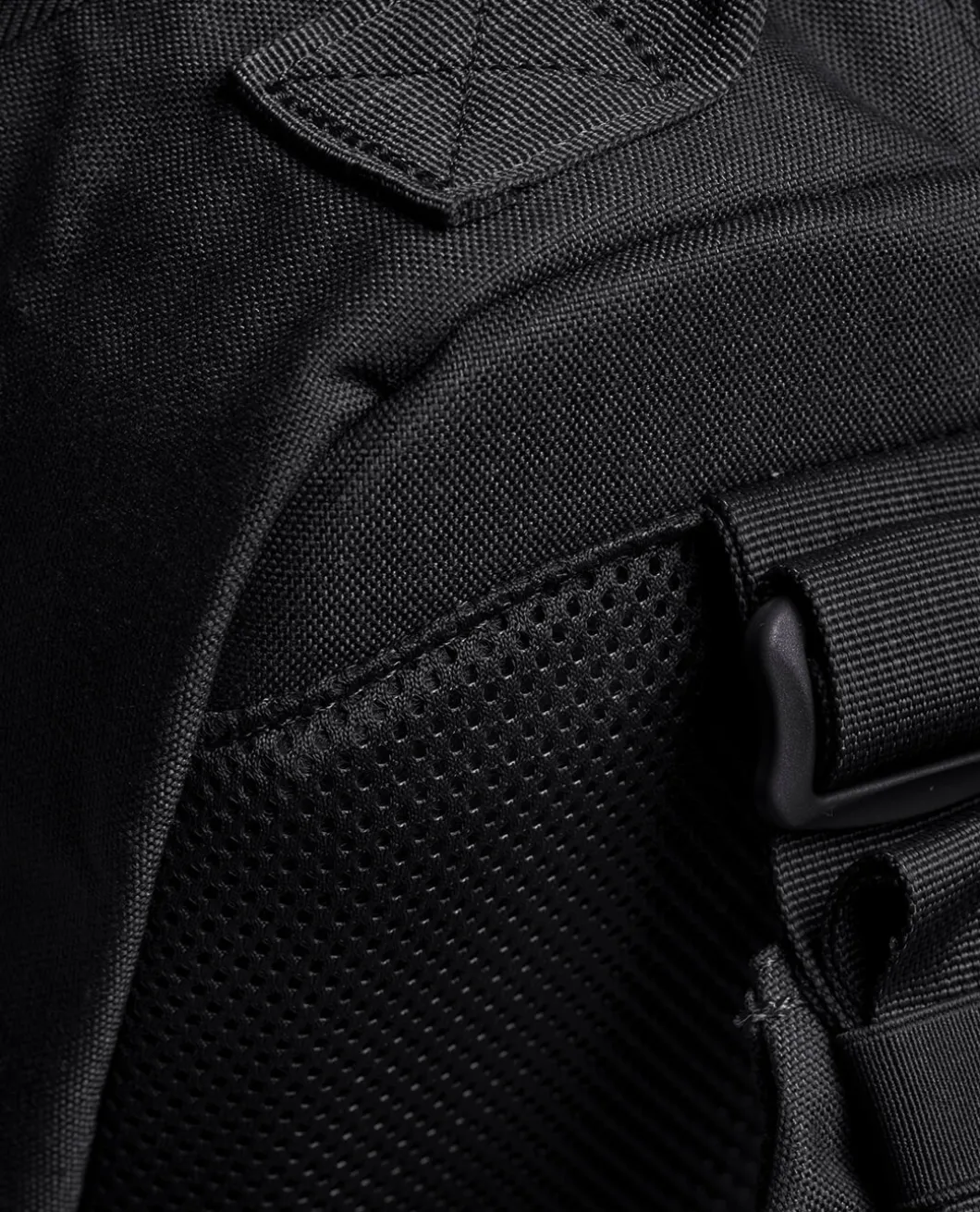 TT Modular Combat Pack Black Schwarz