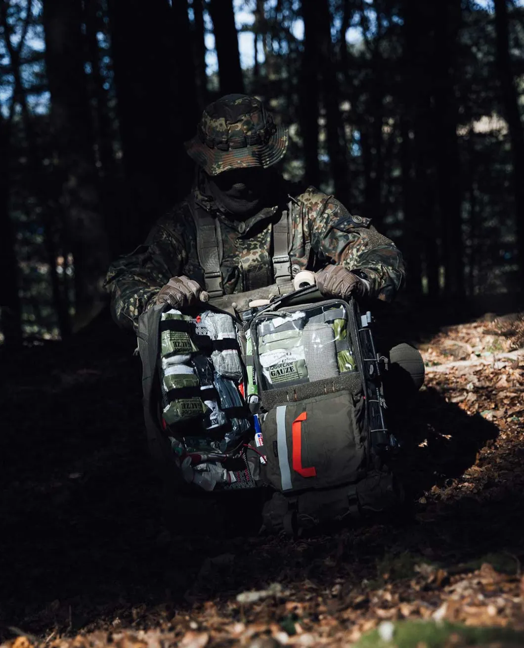 TT Modular Medic Combat Pack 18 Black Schwarz