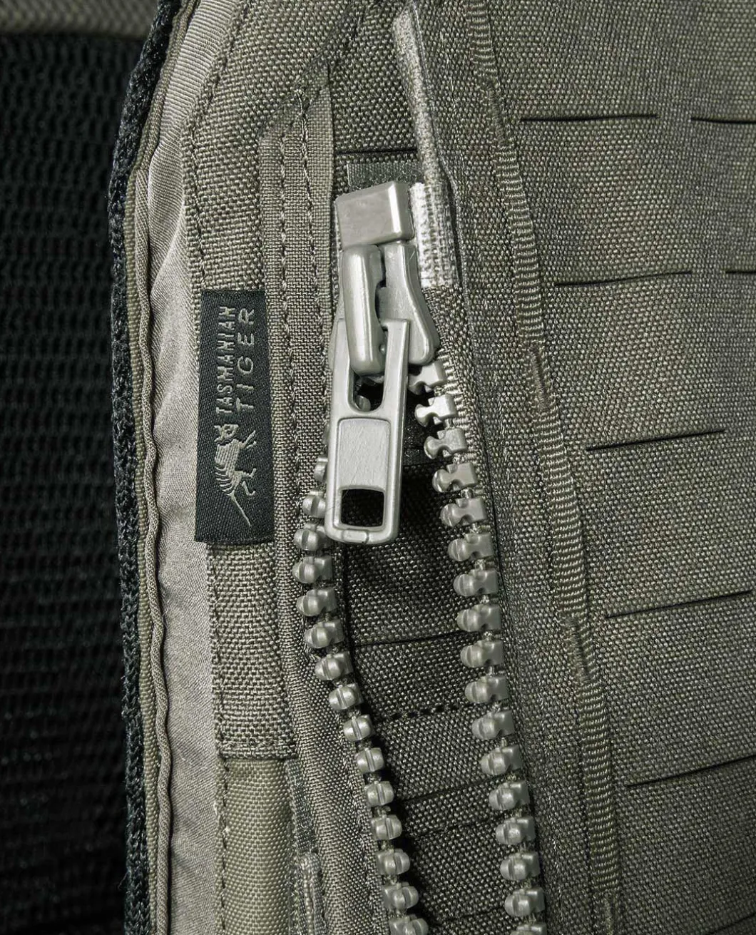 TT Plate Carrier QR LC ZP IRR steingrau oliv