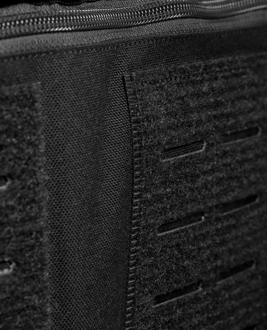 TT TacVec Container Black Schwarz
