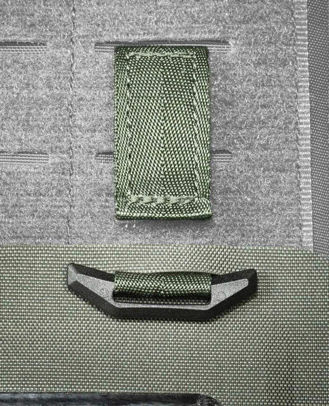 TT W-Pouch A4 WR Steingrau Oliv