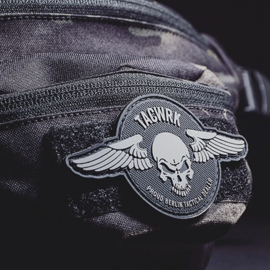 Wings Patch Rund Oliv