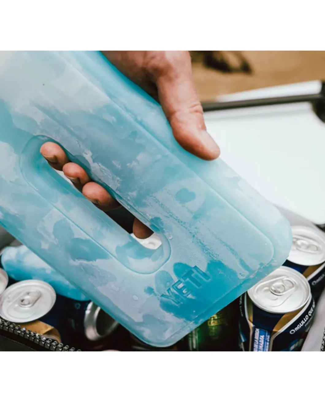 YETI Thin Ice 2 lbs. Clear Klar