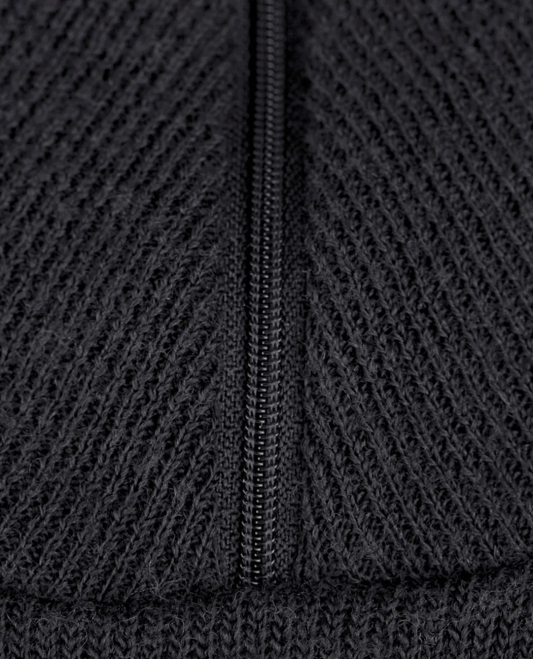 Zip Turtleneck 400 Schwarz